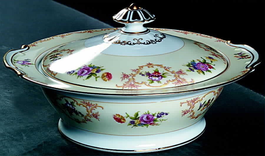 Ramona Round Covered Vegetable by Noritake-1