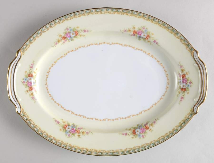 Ransdell 11" Oval Serving Platter by Noritake-1
