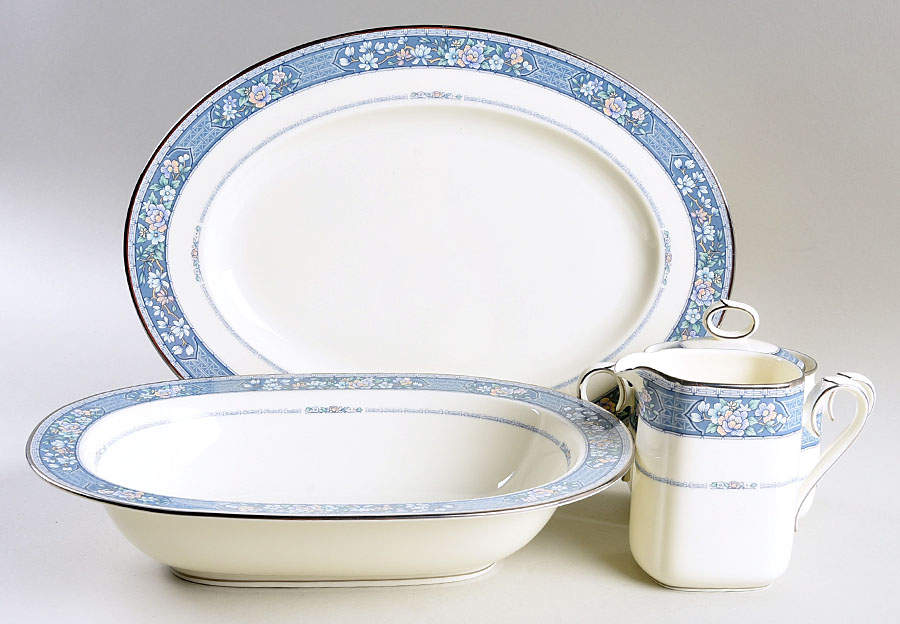 Randolph 5 Piece Hostess Set by Noritake-1
