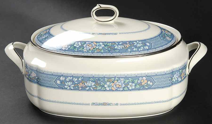 Randolph Oval Covered Vegetable by Noritake-1