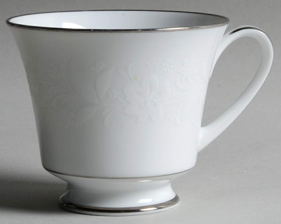 Ranier Footed Cup by Noritake-1