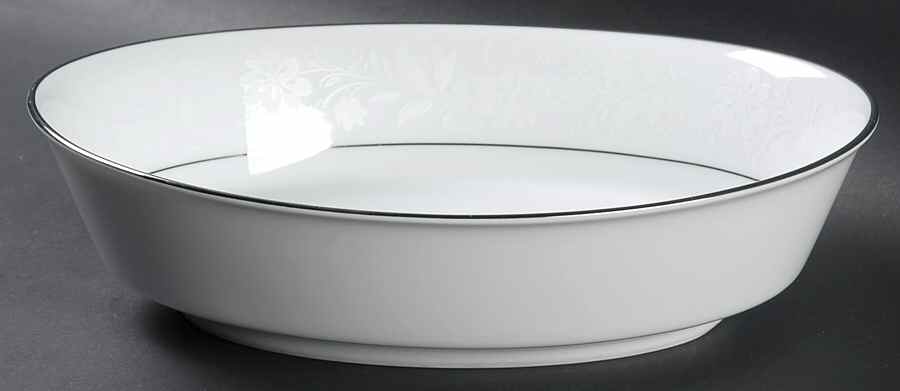 Ranier 9" Oval Vegetable Bowl by Noritake-1