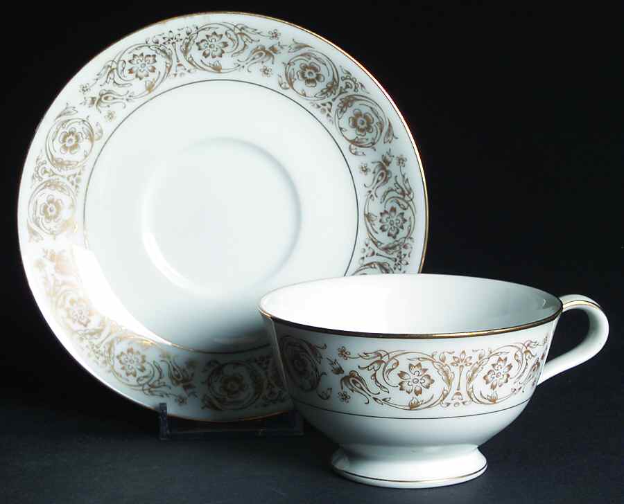 Raphael Footed Cup & Saucer Set by Noritake-1