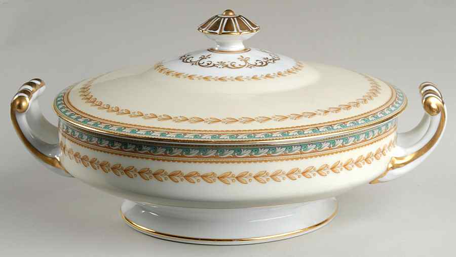 Raphael Round Covered Vegetable by Noritake-1