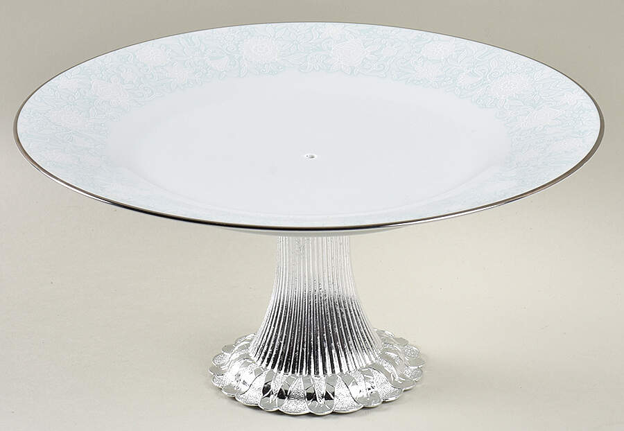 Ravel Cake Stand with 4"-5" Metal Pedestal  Hc by Noritake-1