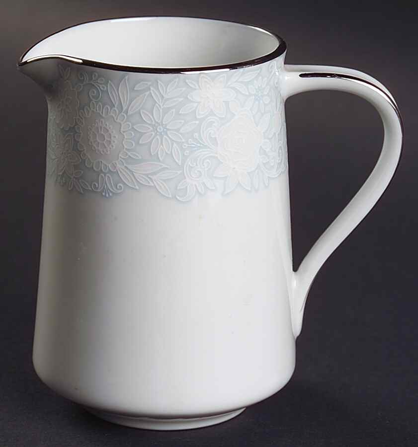 Ravel Creamer by Noritake-1