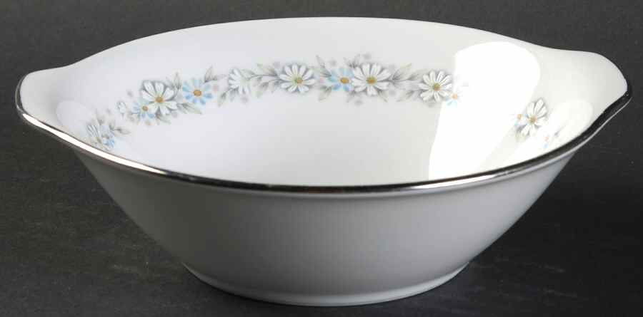 Ravinia Lugged Cereal Bowl by Noritake-1