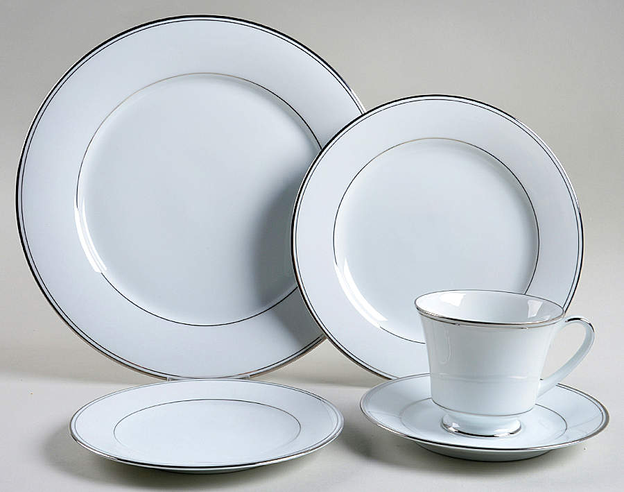 Regency 5 Piece Place Setting by Noritake-1