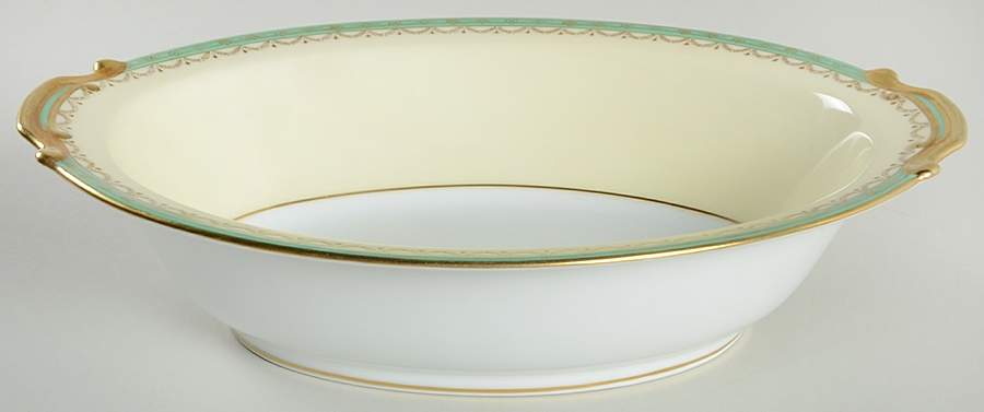 Regent 10" Oval Vegetable Bowl by Noritake-1