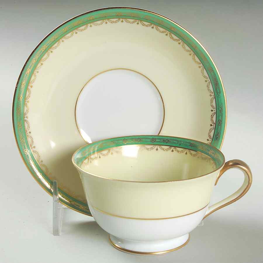 Regent Footed Cup & Saucer Set by Noritake-1