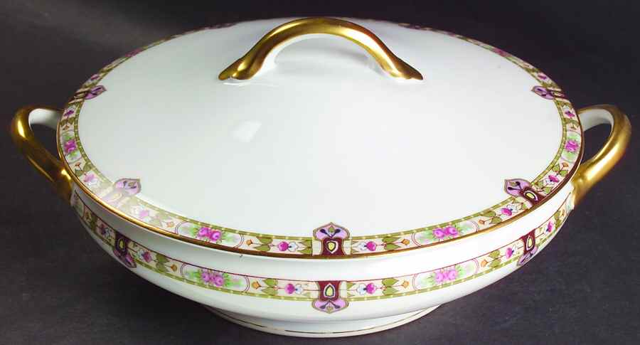 Regina Round Covered Vegetable by Noritake-1