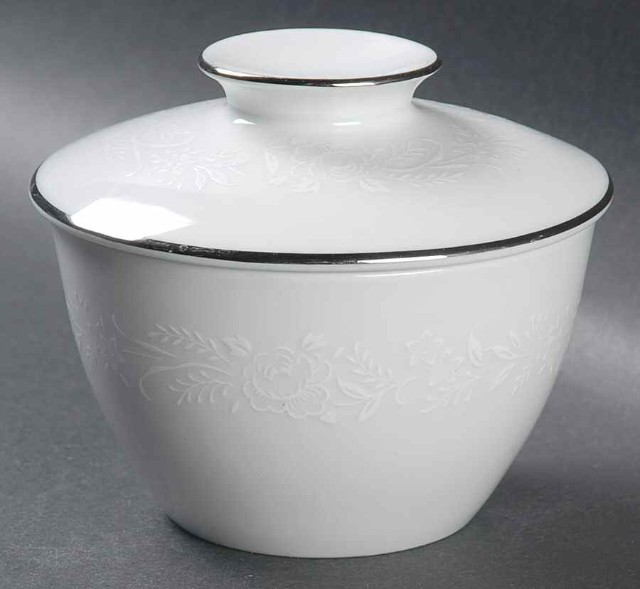 Reina (#6450Q) Sugar Bowl & Lid by Noritake-1