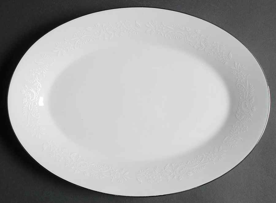 Reina (#6450Q) 12" Oval Serving Platter by Noritake-1