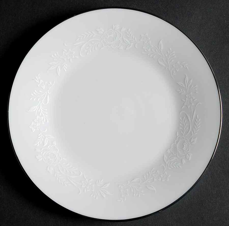 Reina (#6450Q) Bread & Butter Plate by Noritake-1