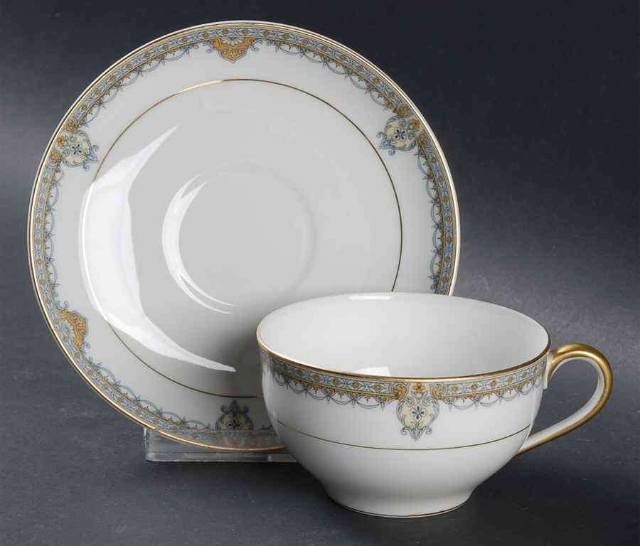 Reims Oversized Cup & Saucer Set by Noritake-1