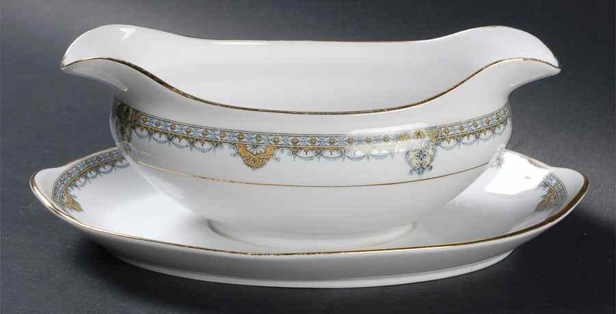 Reims Gravy Boat with Attached Underplate by Noritake-1
