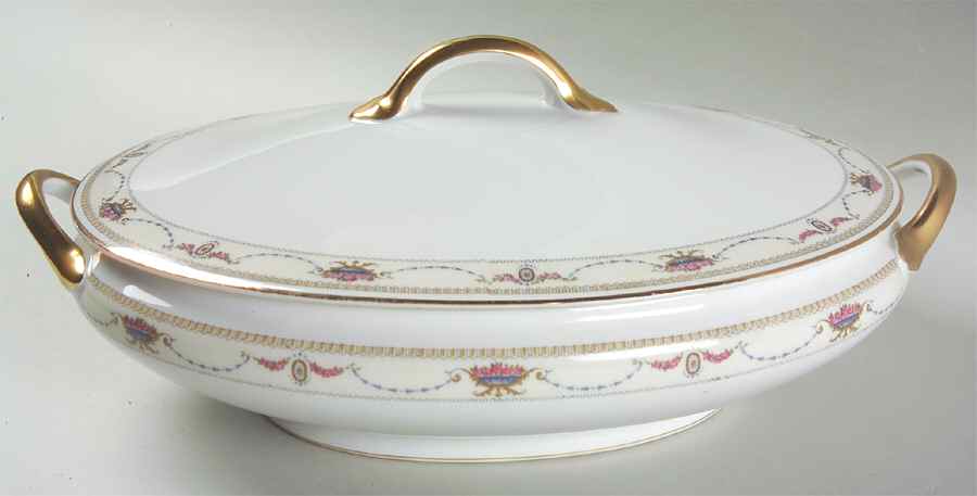 Rembrandt Oval Covered Vegetable by Noritake-1