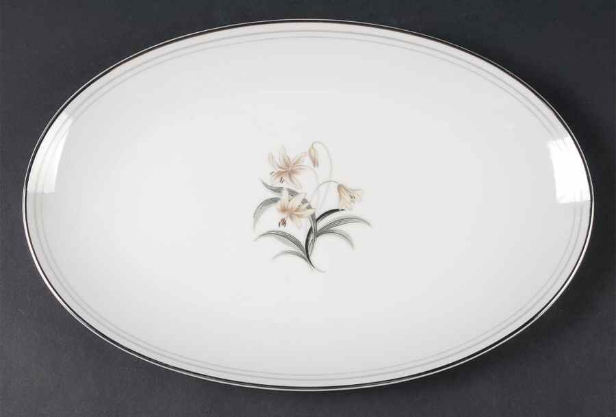 Renee 14" Oval Serving Platter by Noritake-1
