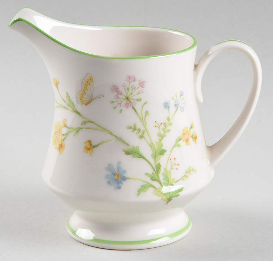 Reverie (Green Trim) Creamer by Noritake-1
