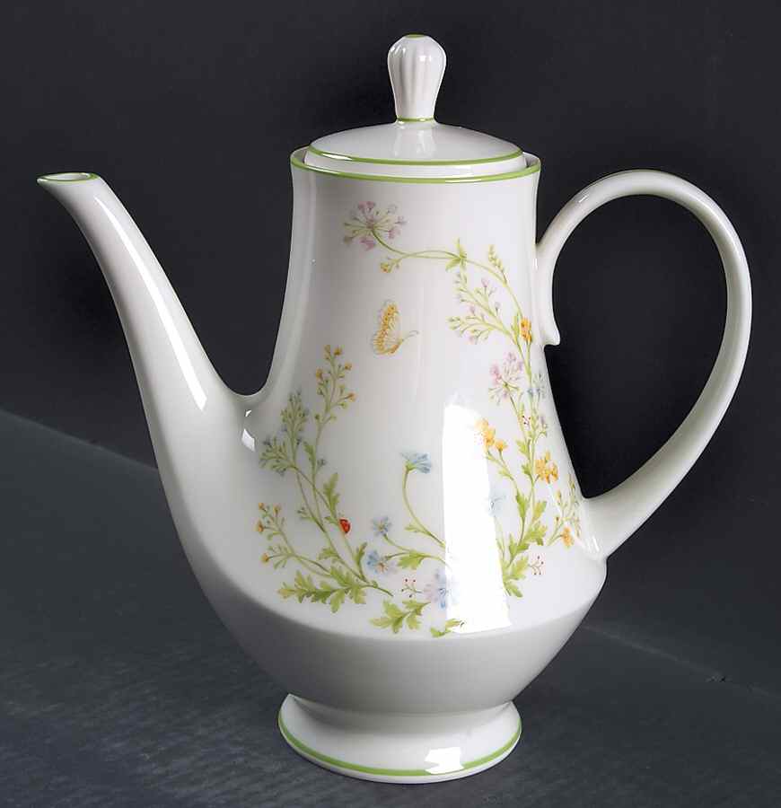 Reverie (Green Trim) Coffee Pot & Lid by Noritake-1