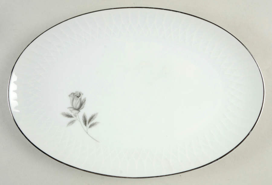 Reyrosa 12" Oval Serving Platter by Noritake-1
