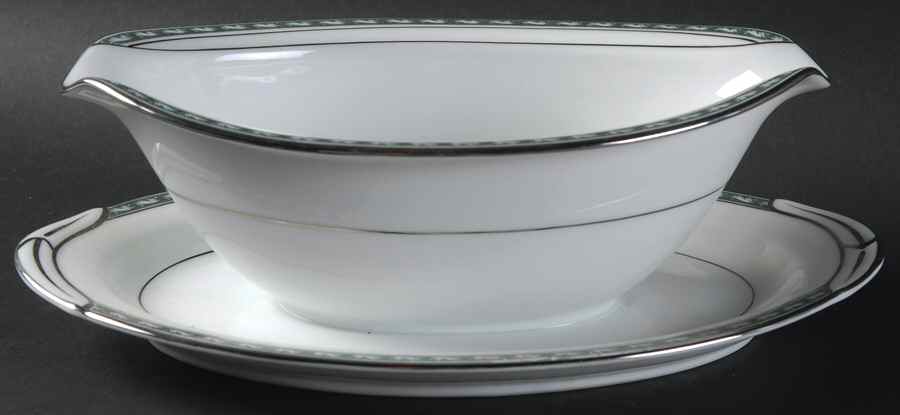 Rialto Gravy Boat with Attached Underplate by Noritake-1
