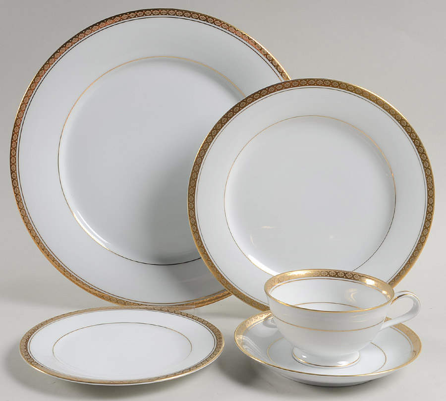 Richmond 5 Piece Place Setting by Noritake-1