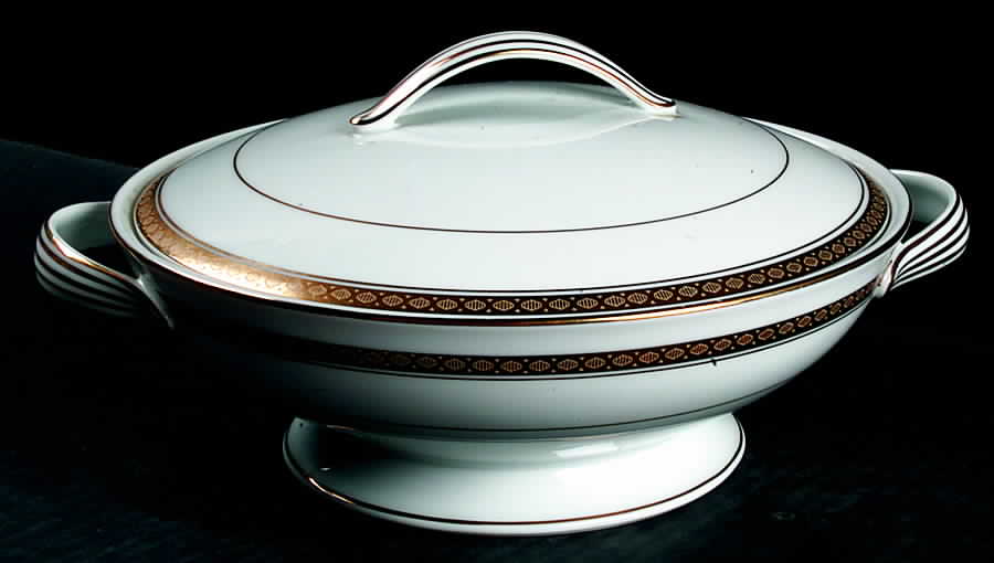 Richmond Round Covered Vegetable by Noritake-1
