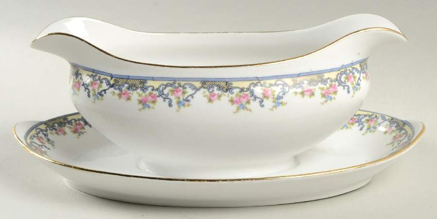 Richelieu Gravy Boat with Attached Underplate by Noritake-1