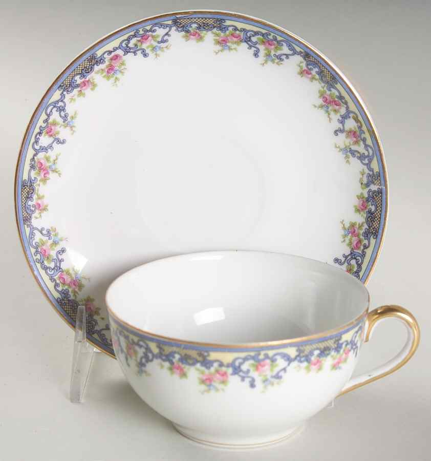 Richelieu Flat Cup & Saucer Set by Noritake-1