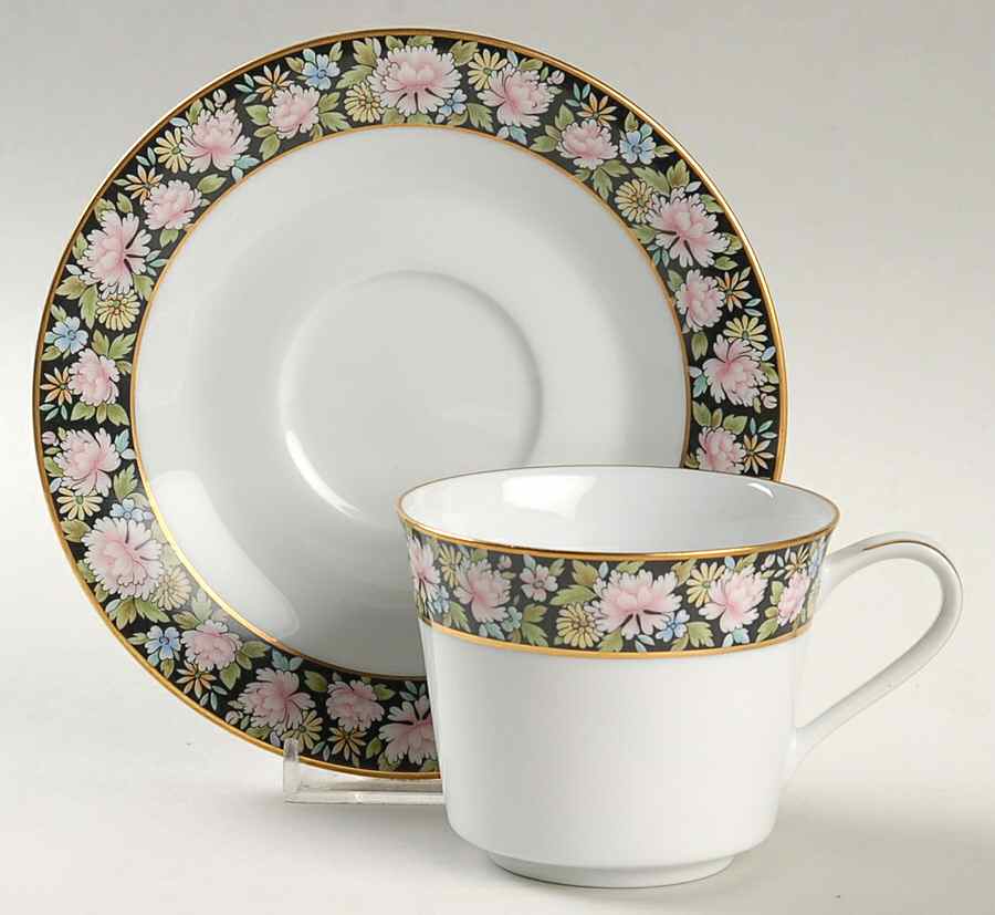 Rima Footed Cup & Saucer Set by Noritake-1
