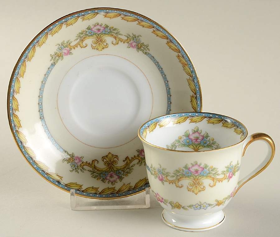 Ritzedo Footed Demitasse Cup & Saucer Set by Noritake-1