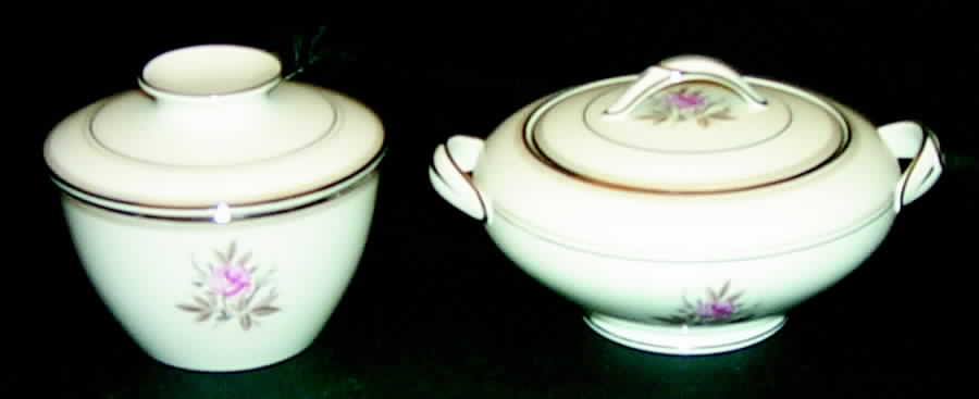 Roanne Sugar Bowl & Lid by Noritake-1