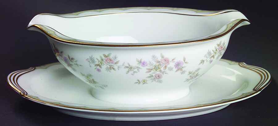Roberta Gravy Boat with Attached Underplate by Noritake-1