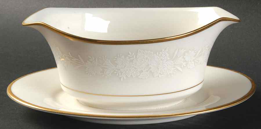 Royal Britannia Gravy Boat with Attached Underplate by Noritake-1