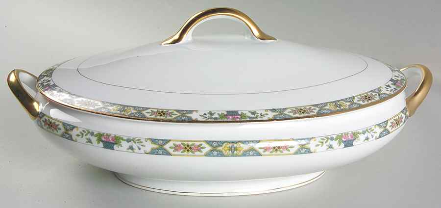 Rochambeau Oval Covered Vegetable by Noritake-1