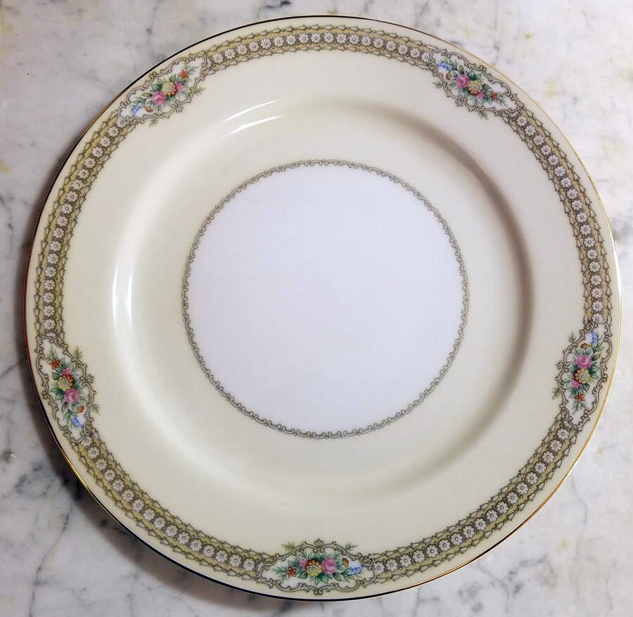 Rodista 12" Chop Plate (Round Platter) by Noritake-1