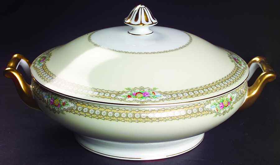 Rodista Round Covered Vegetable by Noritake-1