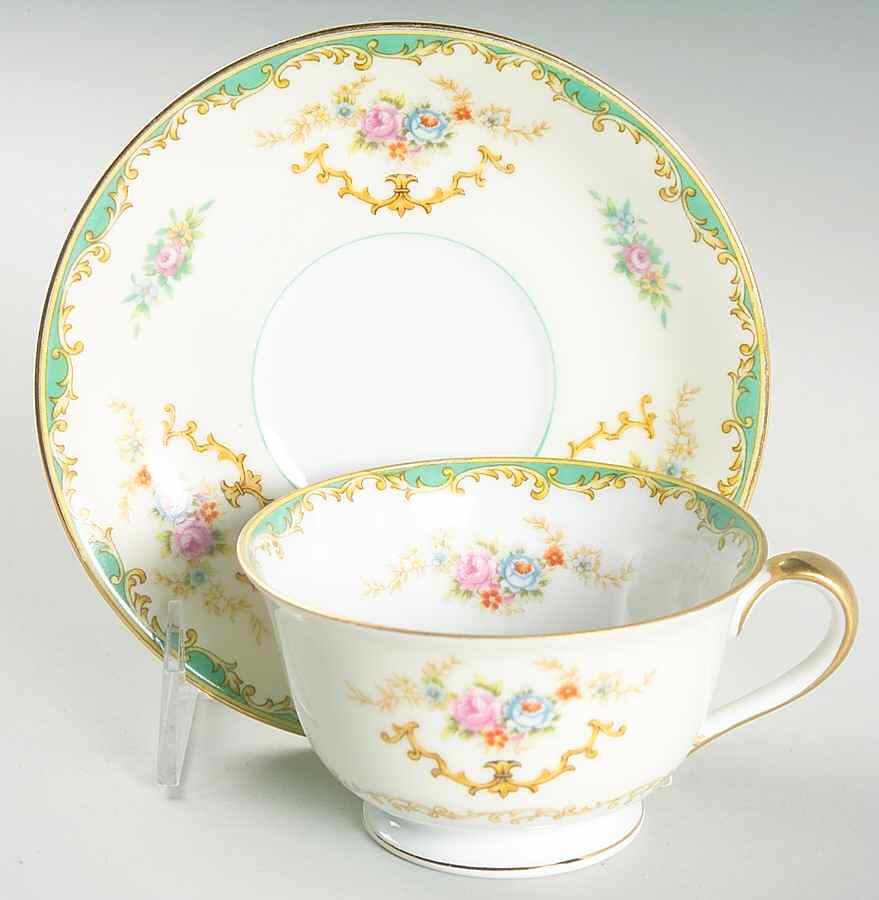 Rodena Footed Cup & Saucer Set by Noritake-1