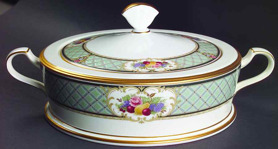 Royal Emblem Round Covered Vegetable by Noritake-1