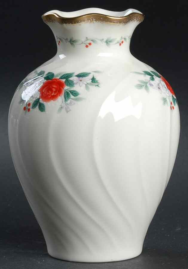 Rose Legend 5" Vase by Noritake-1