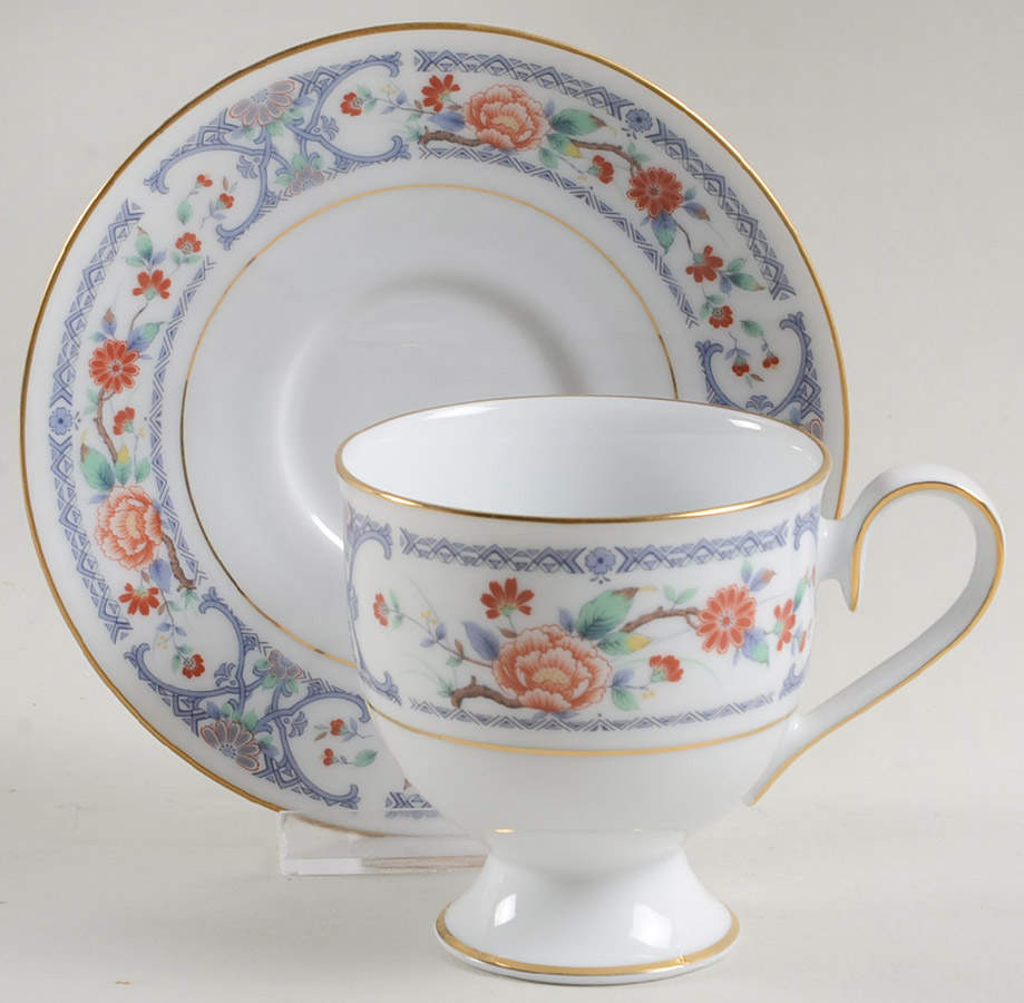 Romaine Footed Demitasse Cup & Saucer Set by Noritake-1