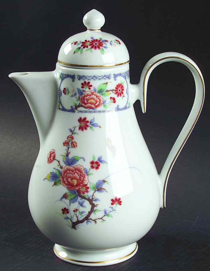 Romaine Coffee Pot & Lid by Noritake-1