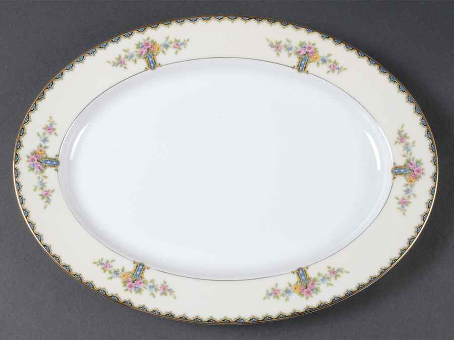 Romeo 13" Oval Serving Platter by Noritake-1