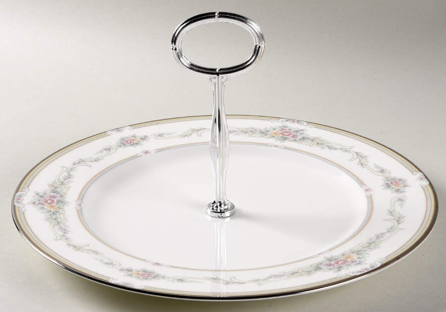 Rose Memento Round Serving Plate with Handle (DP) by Noritake-1