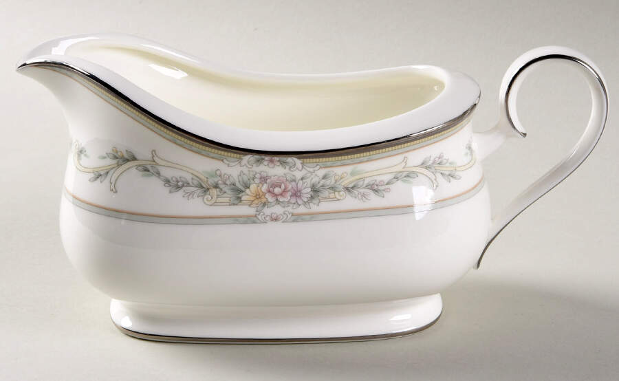 Rose Memento Gravy Boat by Noritake-1