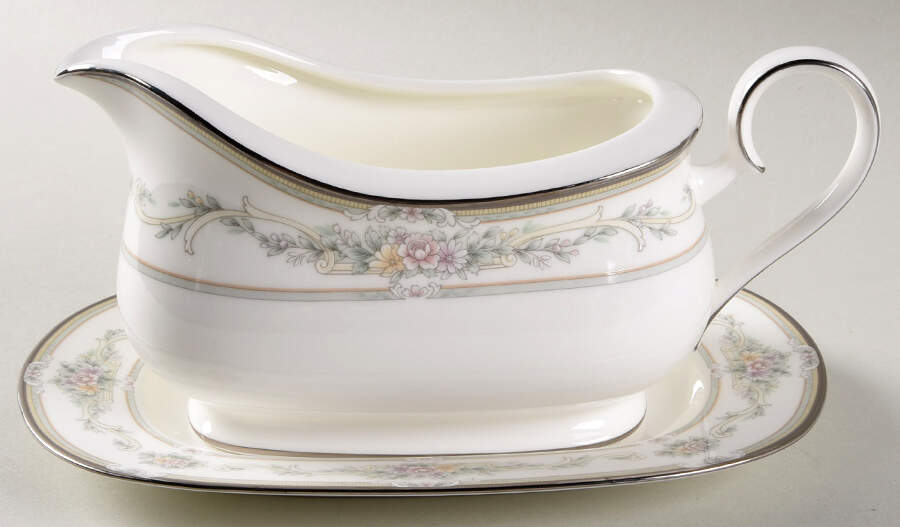 Rose Memento Gravy Boat & Underplate (Relish/Butter) by Noritake-1