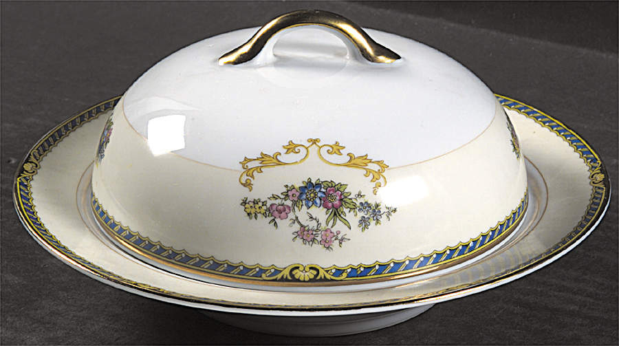 Romance Round Covered Butter by Noritake-1