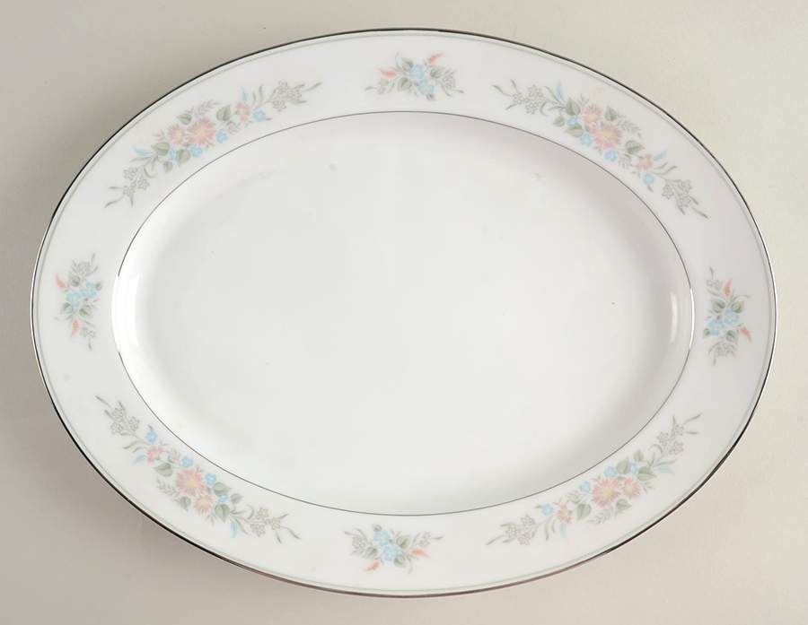 Romance 13" Oval Serving Platter by Noritake-1