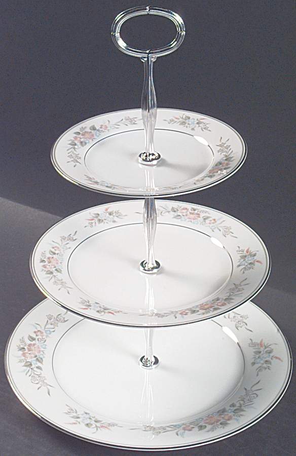 Romance 13 7/8"-14 1/4" 3-Tiered Serving Tray(DP,SP,BB) HC by Noritake-1